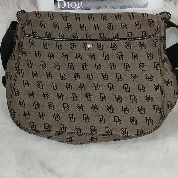 Dooney & Bourke Vintage Canvas Shoulder/ Crossbody Bag